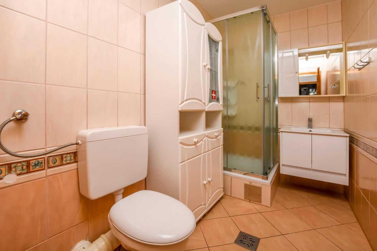 House Lucija Villa โรกอซนิซา ภายนอก รูปภาพ
