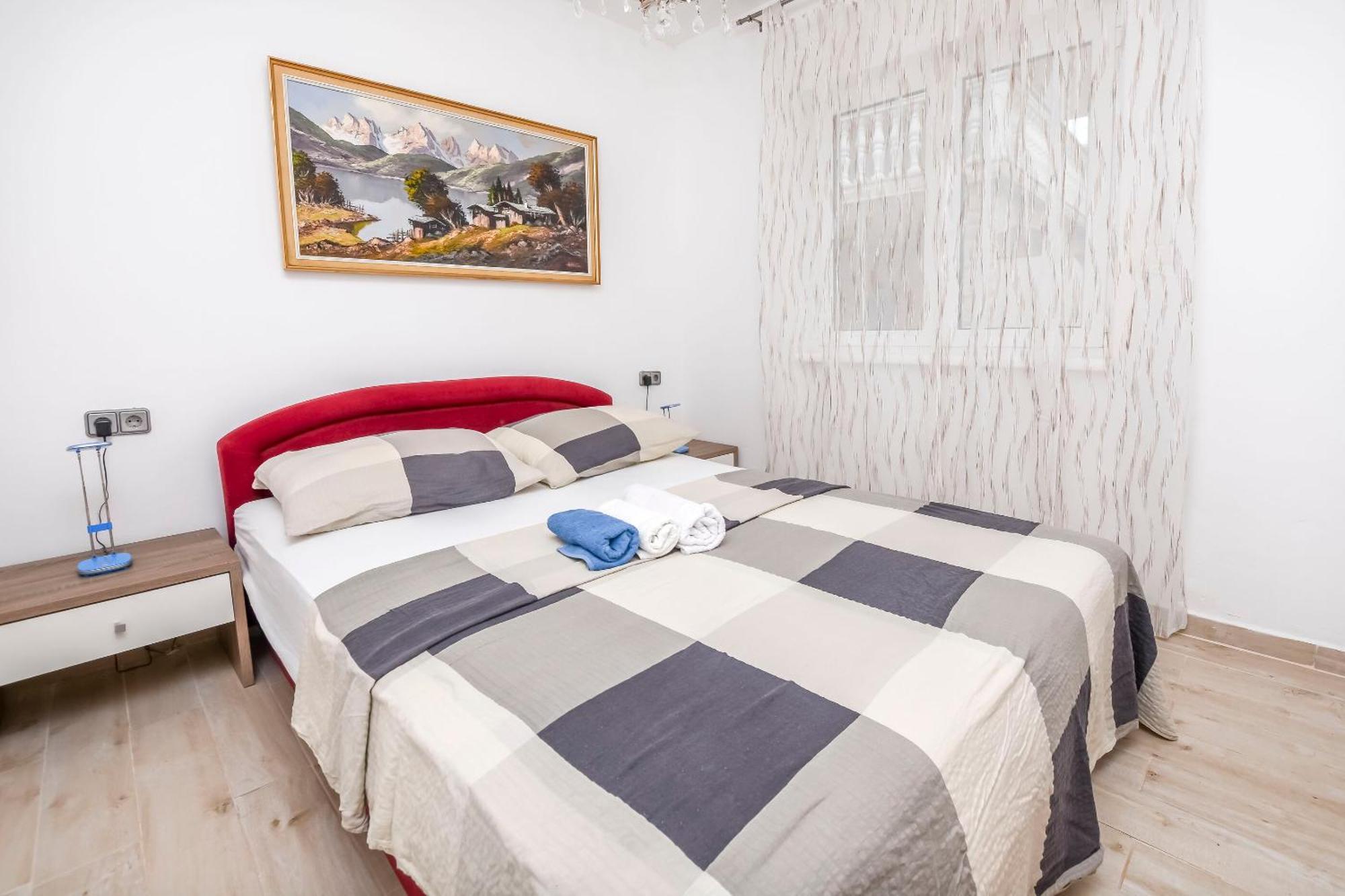 House Lucija Villa โรกอซนิซา ภายนอก รูปภาพ